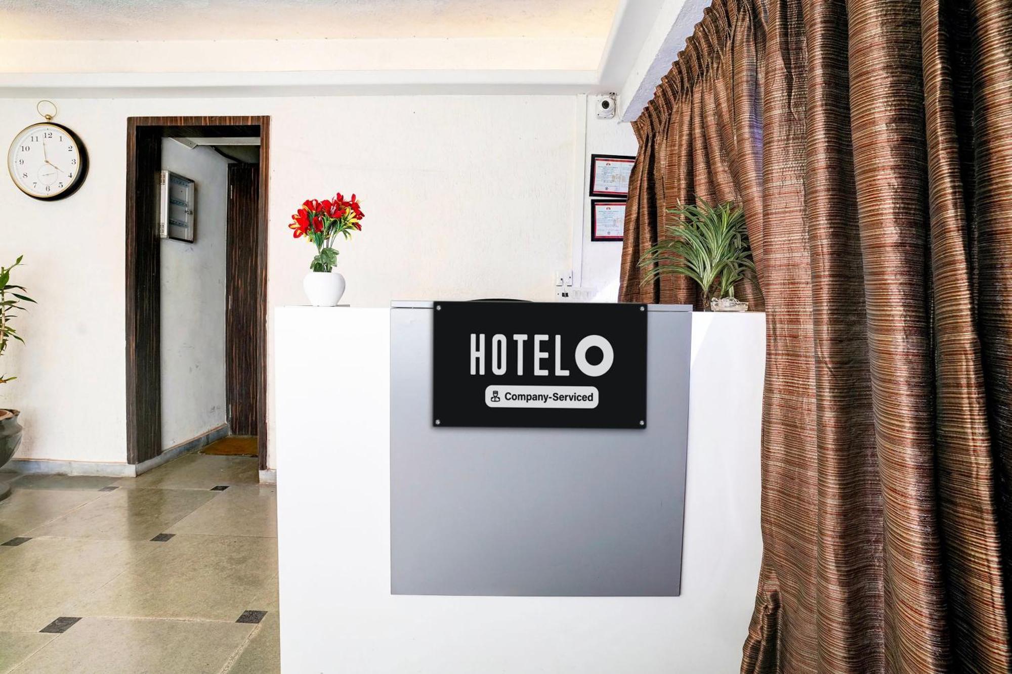 Super Hotel O Seawoods Near Palm Beach Road Formerly Sai Roop Нави Мумбай Екстериор снимка