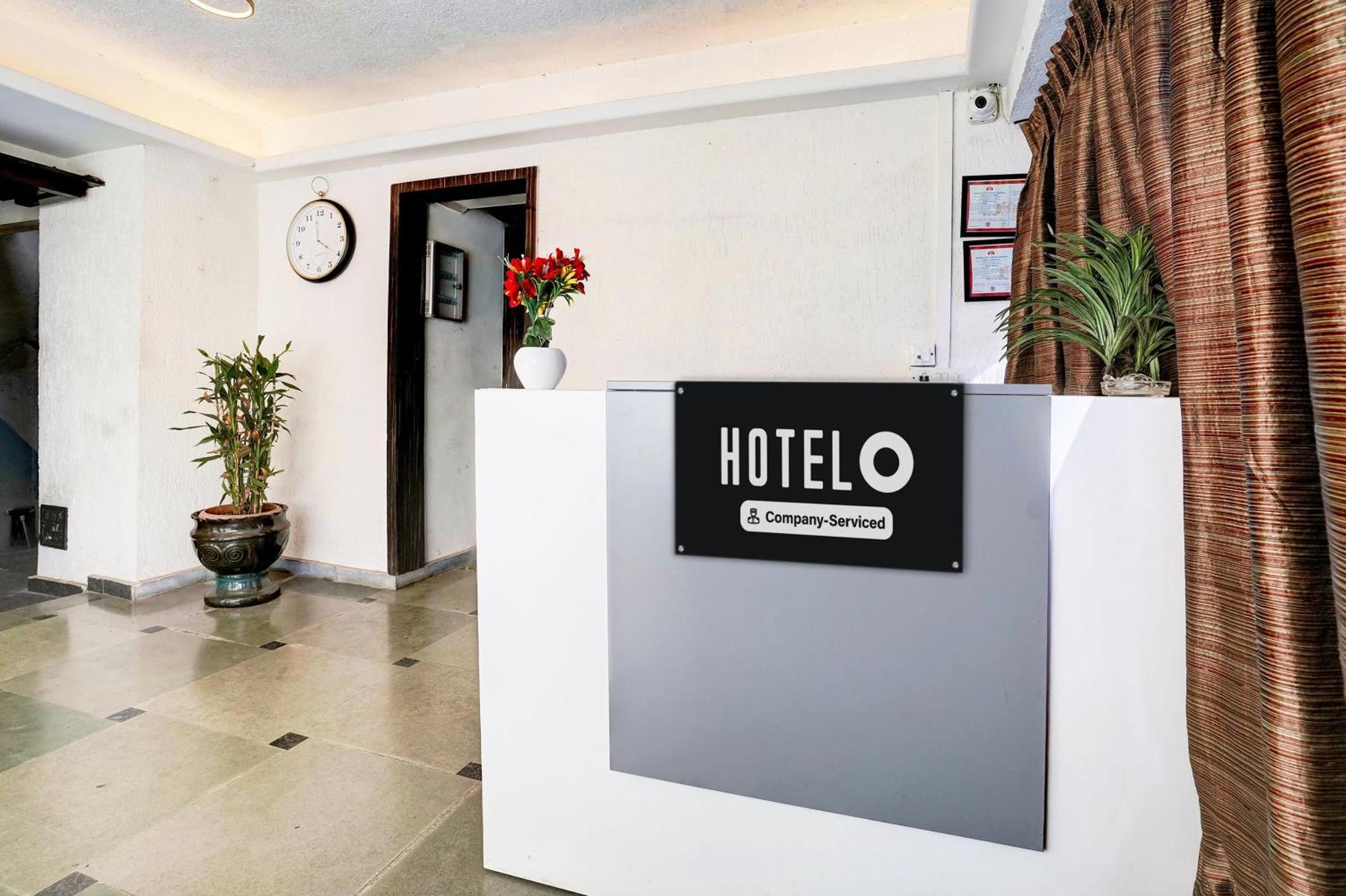 Super Hotel O Seawoods Near Palm Beach Road Formerly Sai Roop Нави Мумбай Екстериор снимка
